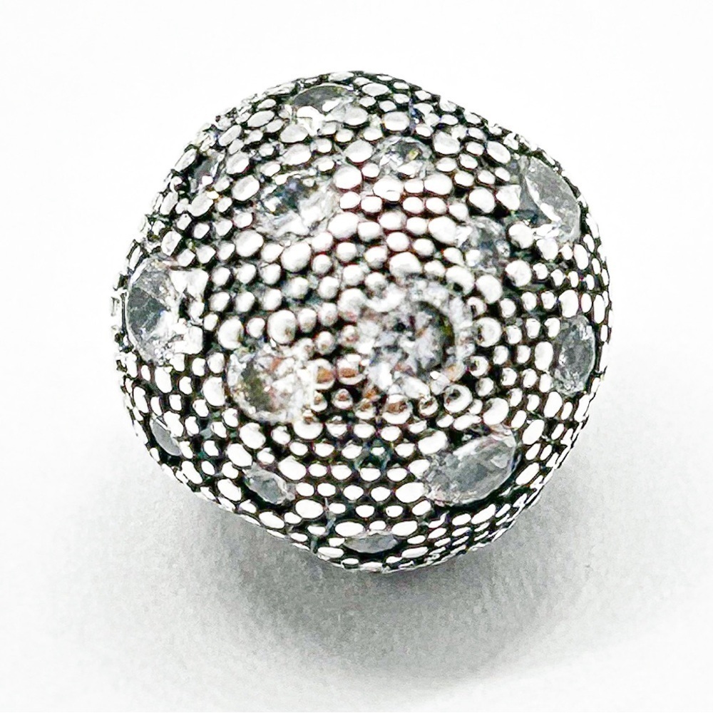 NWOT Pandora moments compatible white zirconia clasp charm, Sterling silver - Picture 7 of 9